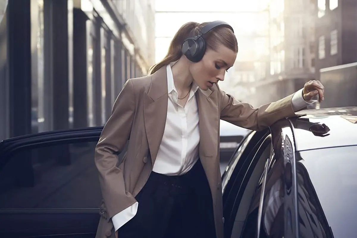 Bang & Olufsen Beoplay H95 Over-Ear Wireless Noise Cancelling Headphones | Black